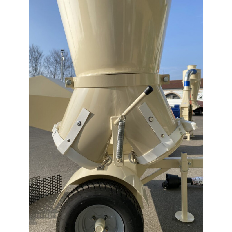 Kladivový mlyn na výrobu múky 200 Export od 1500 do 3000 kg/hod.