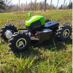 Diaľkovo ovládaný mulčovač - kosačka GREENWORKS AKU na diaľkové ovládanie pre extrémne svahy pre maximálny sklon až do 70°