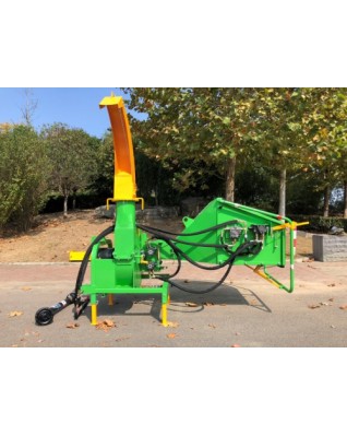 Štiepkovač pre traktor V-72 s hydraulickým posunom do 18 cm