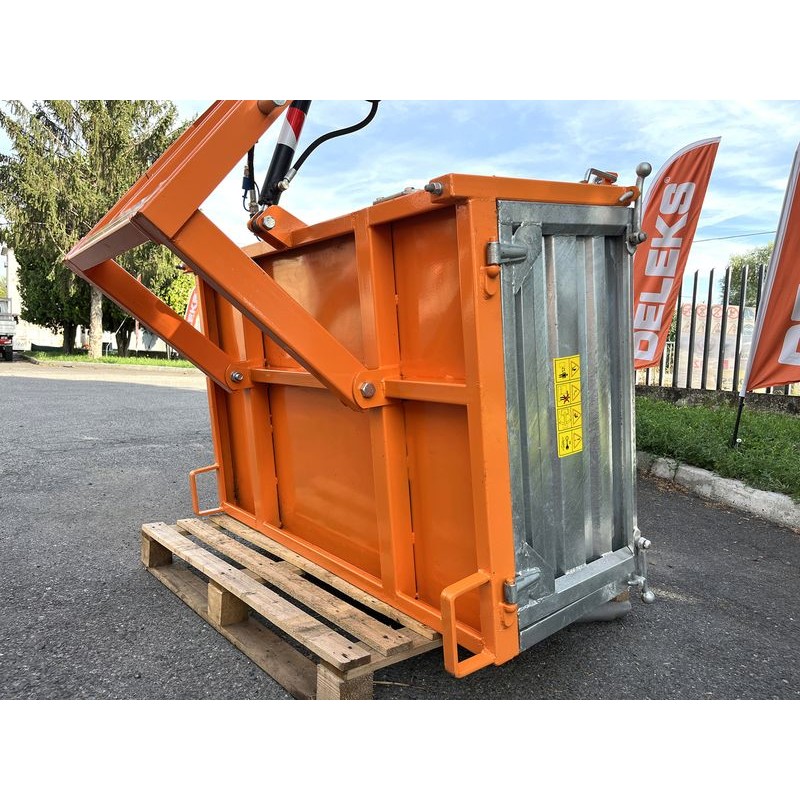 Prepravný box veľký pre traktor DELEKS T-1800 hydraulické vyklápanie
